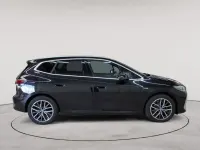 Gebraucht BMW 225 Active Tourer Performance 136 PS (100 kW) 2022 Saphirschwarz metallic Van / Kleinbus