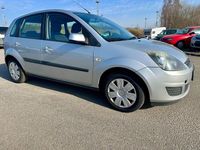 Gebraucht Ford Fiesta Ambiente 80 PS (58 kW) 2004 Grau Kleinwagen