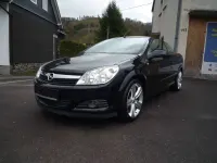 Gebraucht Opel Astra 140 PS (102 kW) 2009 Saphirschwarz mi2 Cabrio