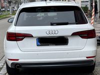 gebraucht Audi A4 Avant 2.0 TDI B9 Sport Matrix LED etc.