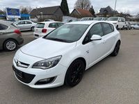 Gebraucht Opel Astra 131 PS (96 kW) 2013 Weiß Limousine