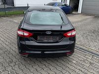 Gebraucht Ford Mondeo Titanium 179 PS (131 kW) 2016 Schwarz Limousine