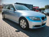 Gebraucht BMW 320 184 PS (135 kW) 2011 Blau Kombi