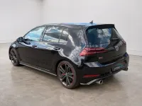 Gebraucht VW Golf VII GTI 245 PS (180 kW) 2019 Deep black Limousine