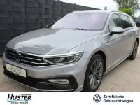 Gebraucht VW Passat Elegance 200 PS (147 kW) 2023 Pyritsilber metallic 7383 (metallic) Kombi