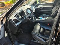 Gebraucht Volvo XC90 Momentum 190 PS (139 kW) 2018 Schwarz SUV