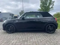 Gebraucht Mini Cooper D Cabriolet 116 PS (85 kW) 2018 Schwarz Cabrio