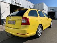 Gebraucht Skoda Octavia RS 170 PS (125 kW) 2011 Gelb Kombi