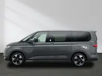 Second-hand VW Multivan Business 150 CP (110 kW) 2025 Gri Monovolum