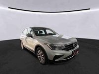 Gebraucht VW Tiguan 150 PS (110 kW) 2023 Reflexsilber SUV