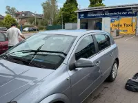 Gebraucht Opel Astra 101 PS (74 kW) 2004 Silber Limousine
