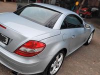 Gebraucht Mercedes SLK200 163 PS (119 kW) 2005 Silber Cabrio