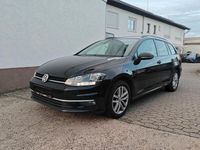 Gebraucht VW Golf VII Comfortline 116 PS (85 kW) 2019 Schwarz Kombi