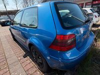 Gebraucht VW Golf III 102 PS (75 kW) 1999 Blau Limousine