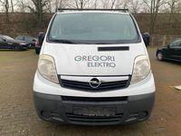 Gebraucht Opel Vivaro 114 PS (83 kW) 2007 Weiß Van / Kleinbus
