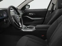 Gebraucht BMW 320 190 PS (139 kW) 2022 Weiß Limousine