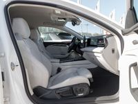 Gebraucht VW Passat Elegance 150 PS (110 kW) 2024 Weiß Kombi