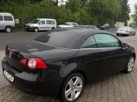 Usata VW Eos 122 CV (89 kW) 2010 Nero Cabrio