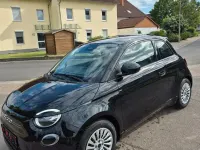 Gebraucht Fiat 500e Action 69 kW (95 PS) 2022 Schwarz Limousine