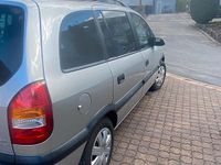 Gebraucht Opel Zafira 92 PS (67 kW) 2001 Silber Van / Kleinbus