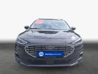 Gebraucht Ford Focus 125 PS (91 kW) 2023 Schwarz Kombi