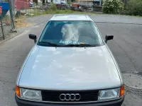 Używany Audi 80 90 KM (66 kW) 1987 Srebrny Sedan/Limuzyna