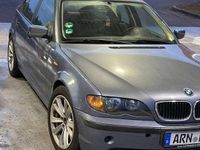Gebraucht BMW 318 143 PS (105 kW) 2004 Limousine