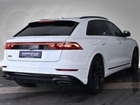Gebraucht Audi Q8 S-Line 286 PS (210 kW) 2023 Gletscherweiß metallic SUV
