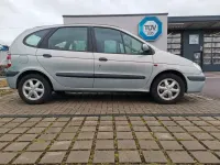 Gebraucht Renault Scénic 107 PS (78 kW) 2000 Silber Van / Kleinbus