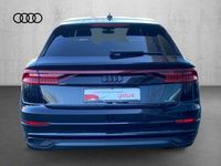 Gebraucht Audi Q8 Ambiente 231 PS (169 kW) 2021 Orcaschwarz metallic SUV