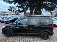 Gebraucht Dacia Dokker Stepway 131 PS (96 kW) 2021 Schwarz Van / Kleinbus