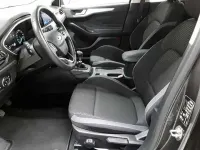 Używany Ford Focus Cool & Connect 120 KM (88 kW) 2022 Szary Sedan/Limuzyna