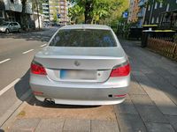 Second-hand BMW 525 177 CP (130 kW) 2005 Argintiu Berlinǎ