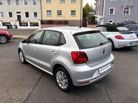 Gebraucht VW Polo Comfortline 90 PS (66 kW) 2015 Silber Limousine