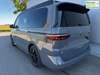 Neu VW California Beach 150 PS (110 kW) 2026 Puregrey Van