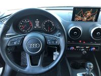 gebraucht Audi A3 Sportback 1.5 TSI DSG sport Panorama