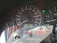 Gebraucht Mitsubishi Carisma Elegance 125 PS (91 kW) 2000 Silber Limousine