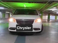 Gebraucht Chrysler Town & Country Limited 283 PS (208 kW) 2013 Weiß Van / Kleinbus