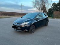 Gebraucht Ford Fiesta 82 PS (60 kW) 2011 Schwarz Kleinwagen