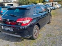 Gebraucht Citroën C4 Attraction 95 PS (69 kW) 2012 Schwarz Limousine