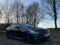Gebraucht Mercedes E500 387 PS (284 kW) 2009 Schwarz Coupé