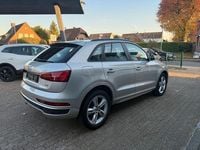 Gebraucht Audi Q3 S-Line 150 PS (110 kW) 2016 Silber SUV