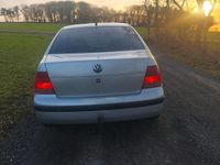 Gebraucht VW Bora 131 PS (96 kW) 2003 Silber Limousine