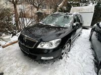 Gebraucht Skoda Octavia 140 PS (102 kW) 2013 Schwarz Cabrio