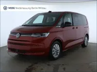 Używany VW Multivan Life 150 KM (110 kW) 2024 Czerwony Minivan