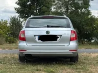 Gebraucht Skoda Superb Elegance 160 PS (117 kW) 2010 Silber Kombi