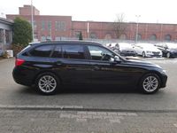 Gebraucht BMW 320 Advantage 184 PS (135 kW) 2015 Grau Kombi