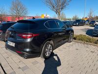 Gebraucht Alfa Romeo Stelvio 200 PS (147 kW) 2018 Schwarz SUV