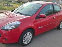 Gebraucht Renault Clio II Dynamique 75 PS (55 kW) 2010 Rot Limousine
