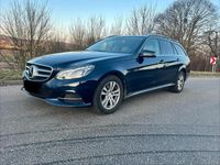 Gebraucht Mercedes E250 204 PS (150 kW) 2014 Blau Kombi